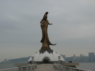 P1040895